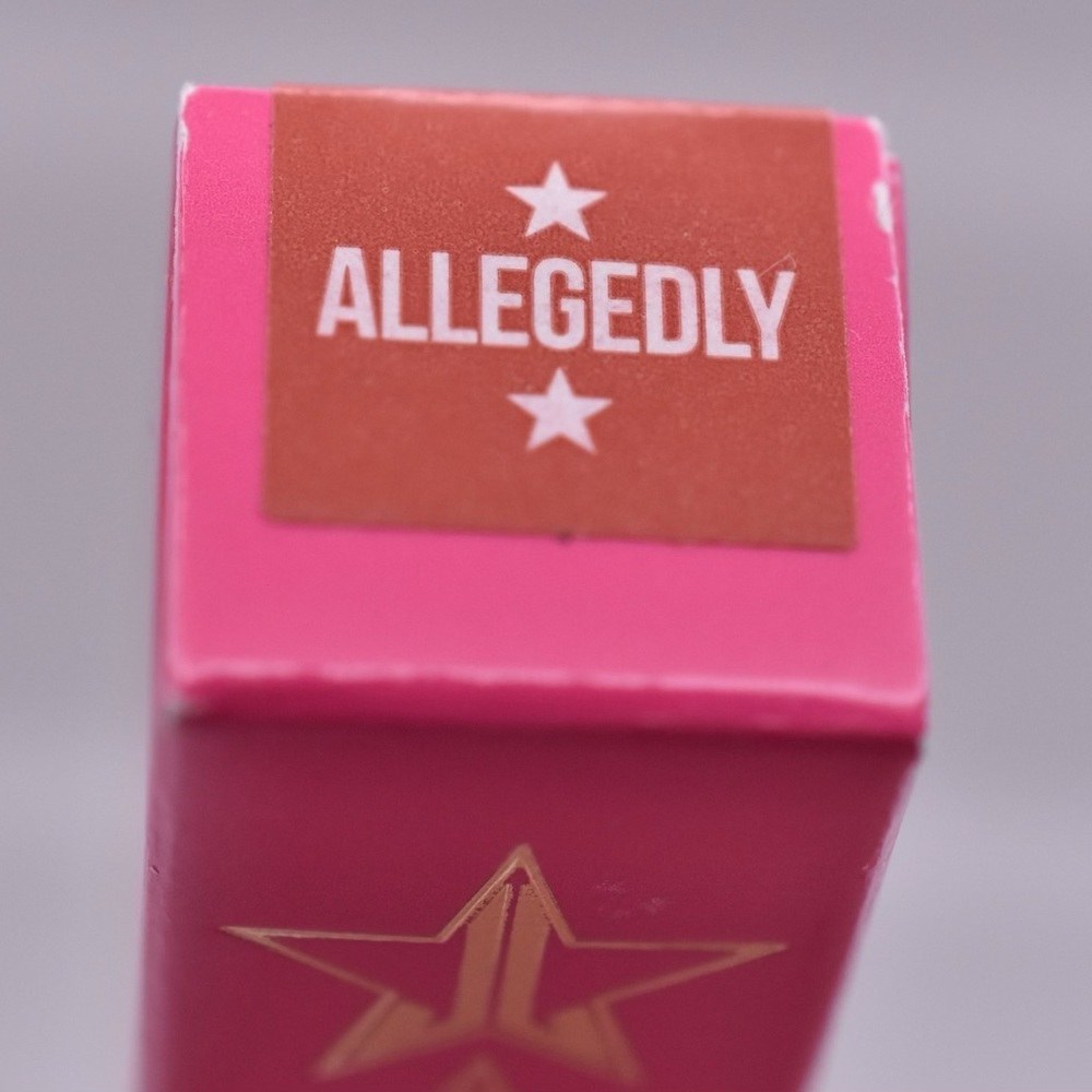 COPY - COPY - JEFFREE STAR VELOUR LIP LINER IN ALLEGEDLY